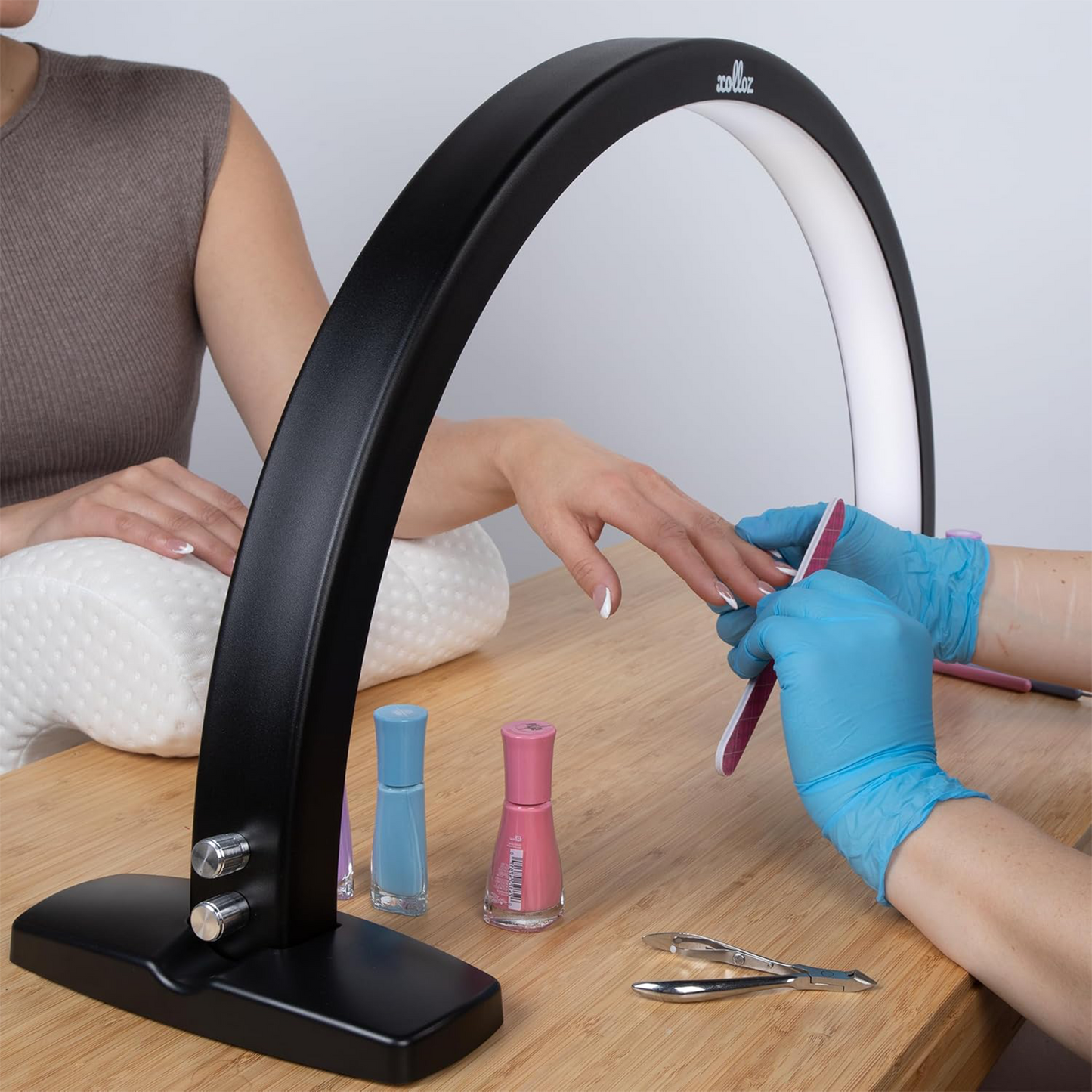 XOLLOZ Half Moon Nail Tech Lamp – 1600 Lumen LED Desk Light for Manicure, Lash Tech, Tattoo & Nail Stations (Black)